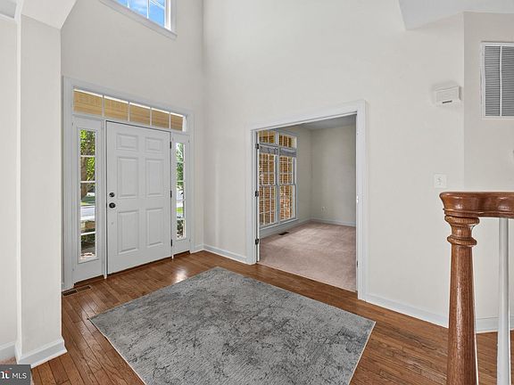 5th image of 716 Pearson Point Pl