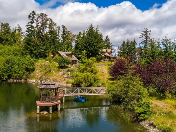 177 Jennifer Way, Salt Spring Island, BC V8K 2X8
