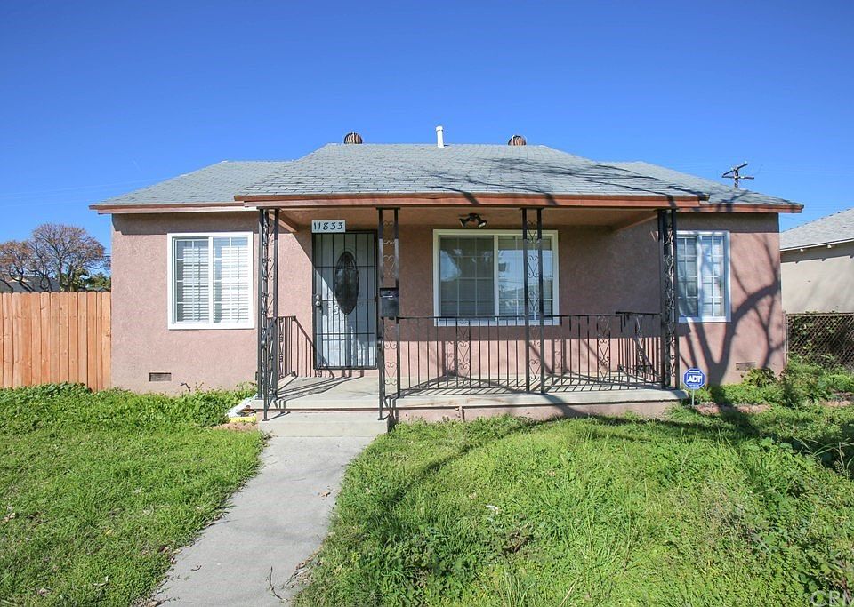 1st image of 11833 Excelsior Dr