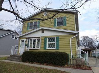 3911 Williams St, Downers Grove, IL 60515