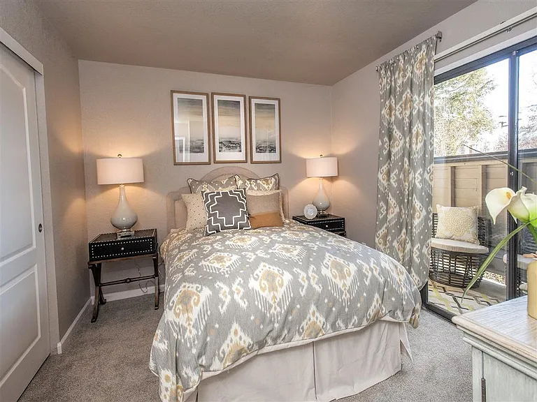 Deer Valley Apartment Homes — Photo 13