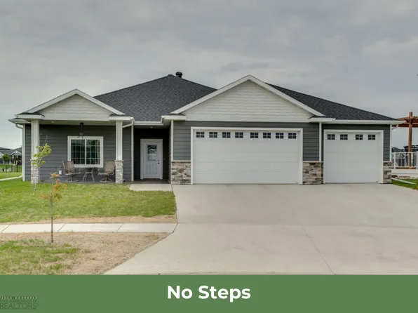 1908 65th Ave S, Fargo, ND 58104