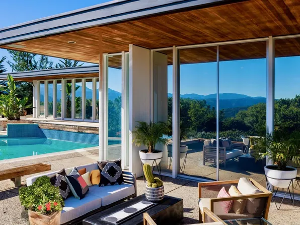 350 El Caminito Rd, Carmel Valley, CA 93924