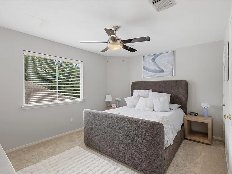 2538 Acadiana Ln — Photo 34