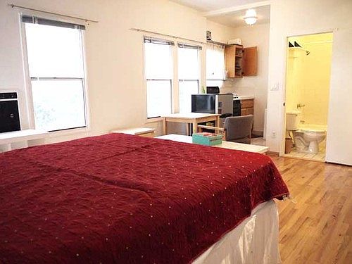 4th image of 26 Breeze Ave APT 4