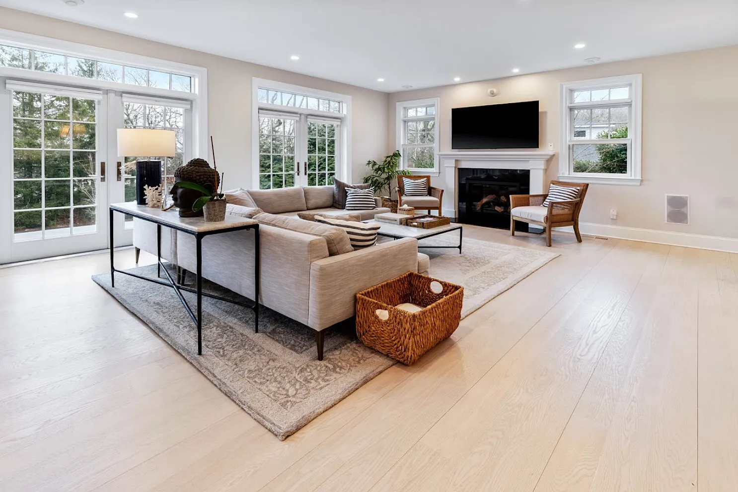 Newly Constructed East Hampton Rental — Photo 4