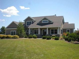 08580 Sunset Meadow Ln, Charlevoix, MI 49720