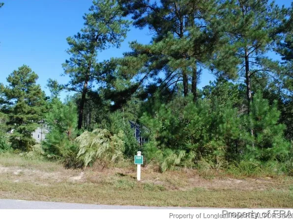 152 Broadlake Ln, Spring Lake, NC 28390