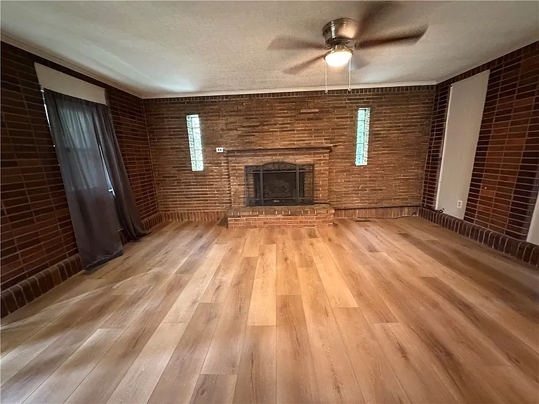 735 Athalia St #1 — Photo 7