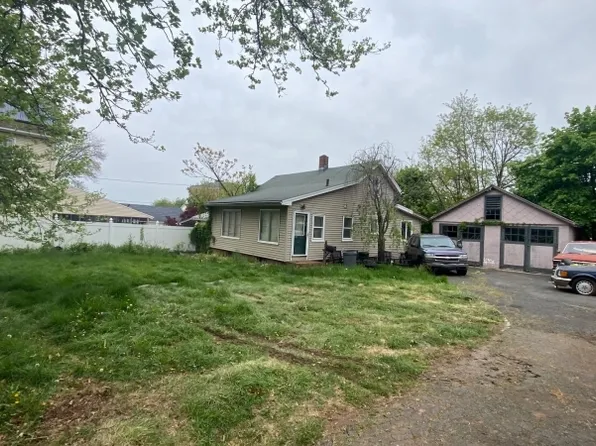 231 Edgar Pl, Elizabeth City, NJ 07202