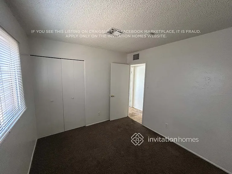3007 N 79th Dr — Photo 14