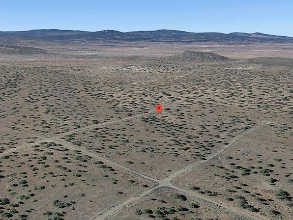 4th image of Spanish Spur Ln