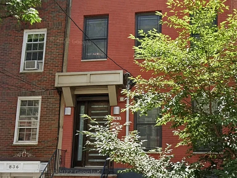 838 Park Ave #3 — Photo 4
