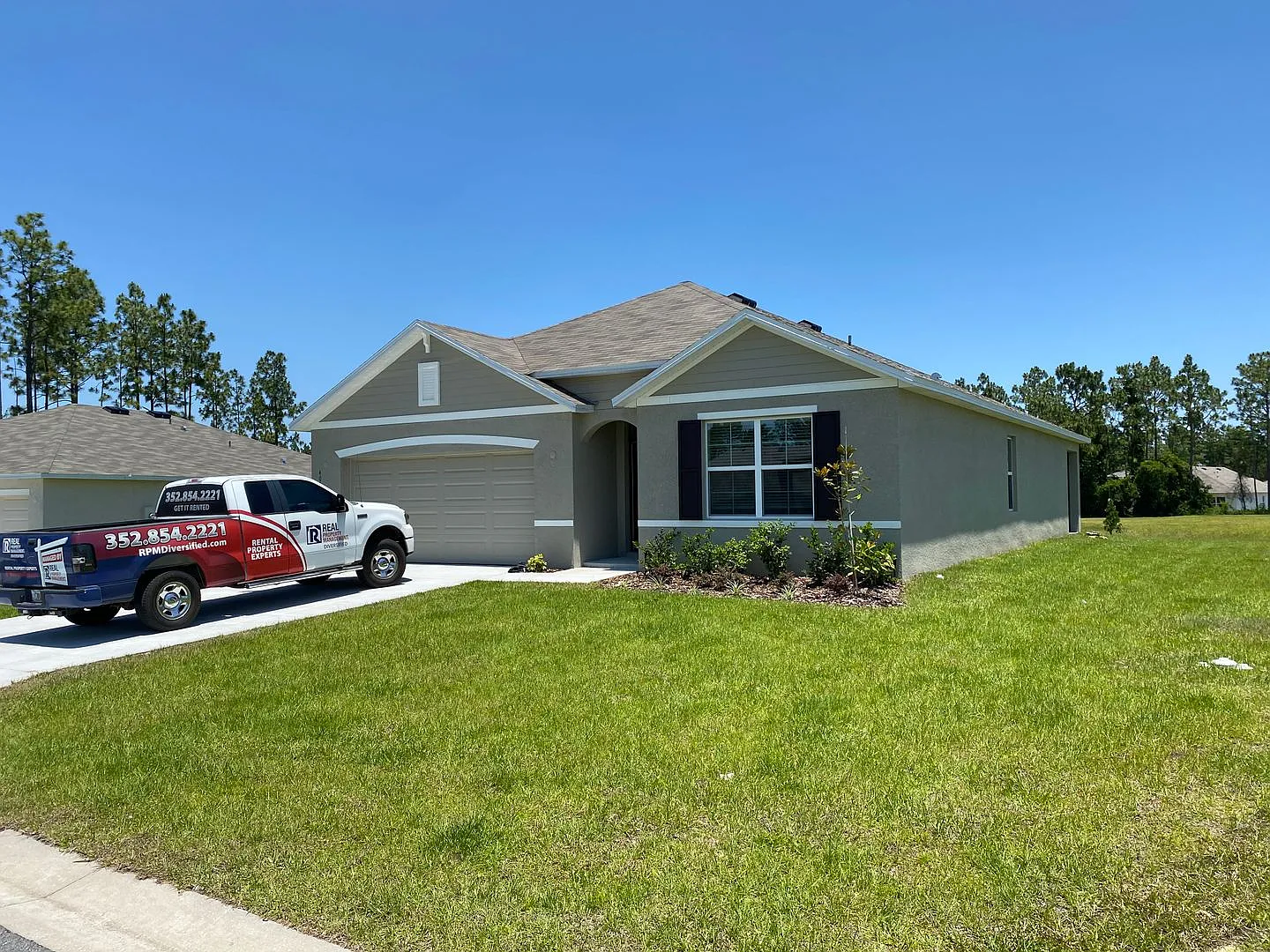Not Available For Showing Or Move In Until Mid September Desirable Se Ocala Neighborhood - Lake D... — Photo 2