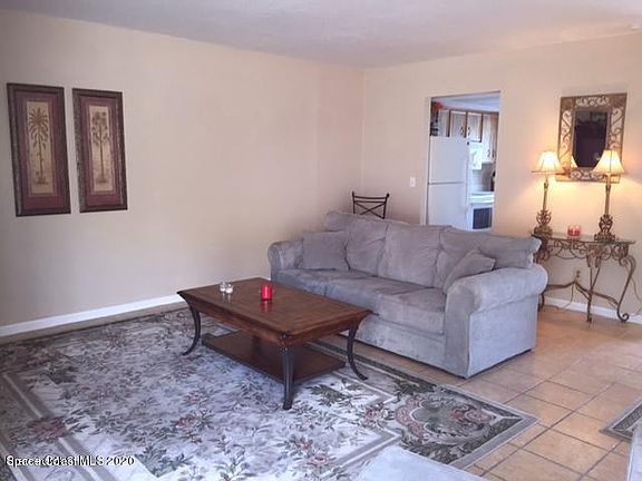 3rd image of 1134 Steven Patrick Ave