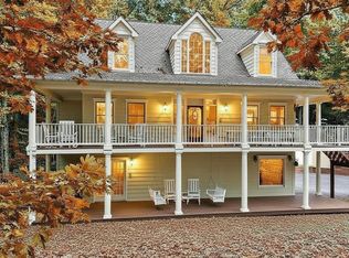 118 Stoney Crk W, Nellysford, VA 22958