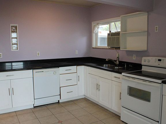 5th image of 7953 Sunkist Dr #B