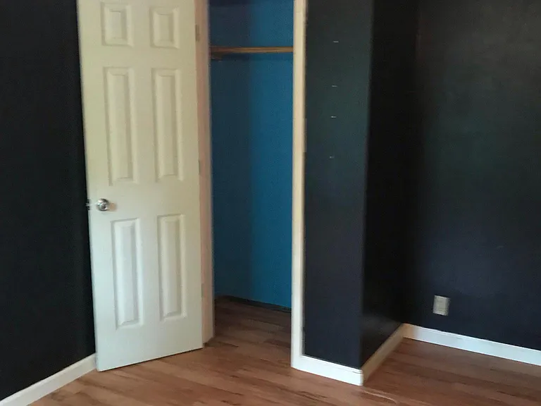 210 Kennedy Rd — Photo 62