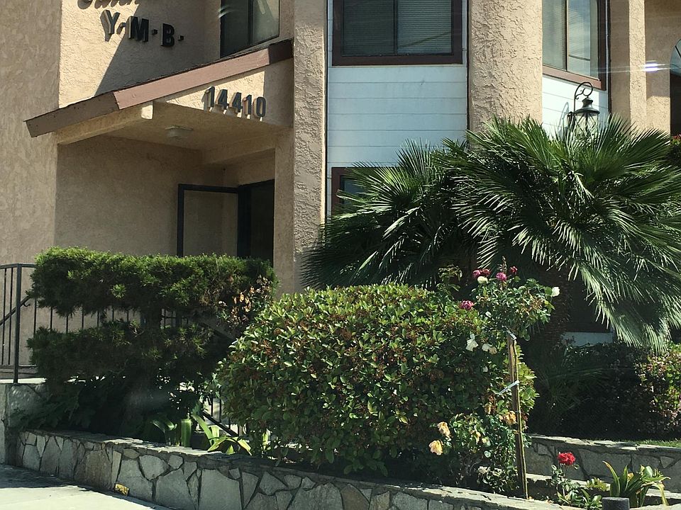 14410 Cerise Avenue -Front of Building