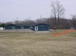 7151 Reading Rd E, Osseo, MI 49266