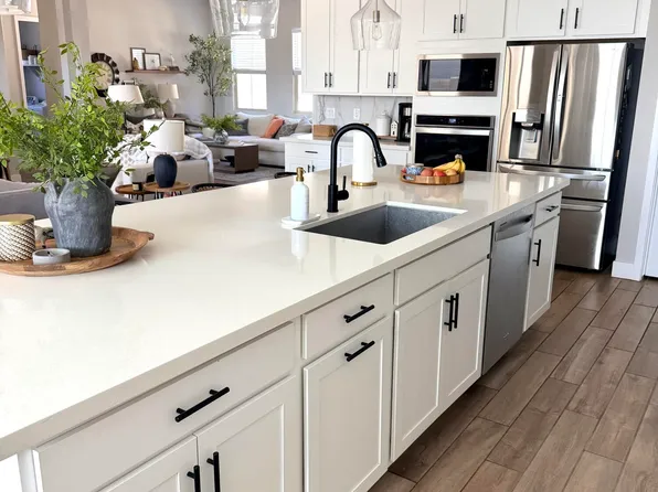 17417 W SURREY Drive, Surprise, AZ 85388