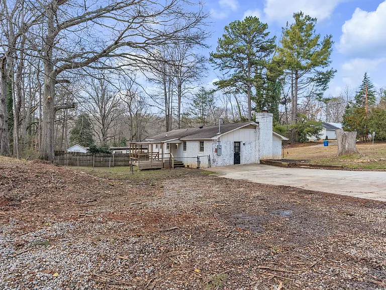 107 River Road Cir — Photo 24