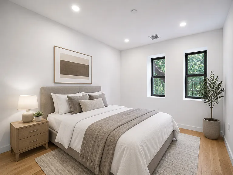 185 Chauncey St #1F — Photo 9
