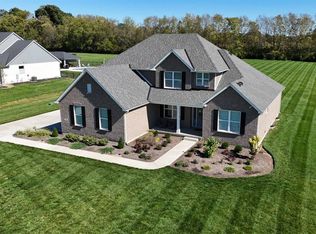 1304 Hudson Dr, Lebanon, OH 45036