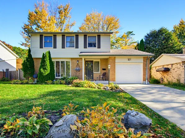 57 Lloyd Manor Cres, London, ON N6H 3Z4