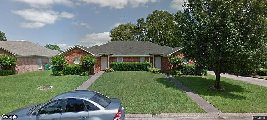 6204 Summerhill Place-101 Eastern - 1 — Photo 1
