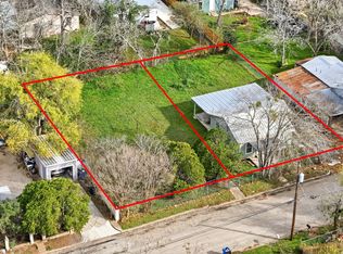 617 Williams St, Seguin, TX 78155