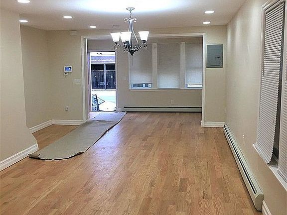 3rd image of 118-11 202nd St #1