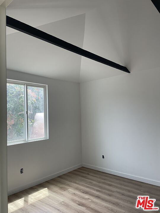 2nd image of 2330 Ashland Ave #B