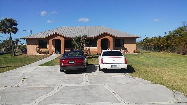 1st image of 17370/372 Carnegie Cir