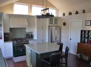 26765 Merced Ln, Lake Arrowhead, CA 92352