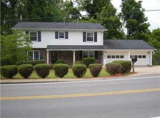 244 Oakwood Rd, Charleston, WV 25314