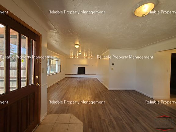 5th image of 260 E Judicial St #1