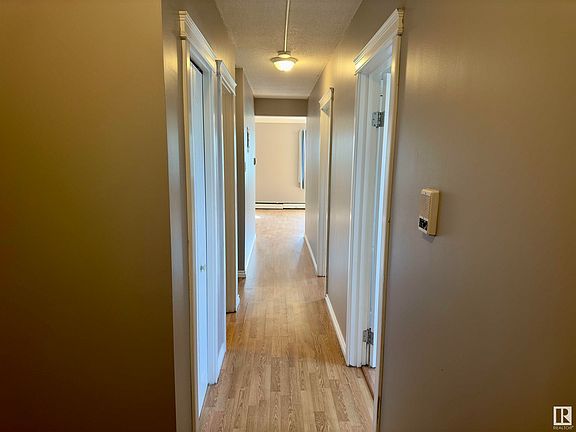 3rd image of 15940 109th Ave NW #12