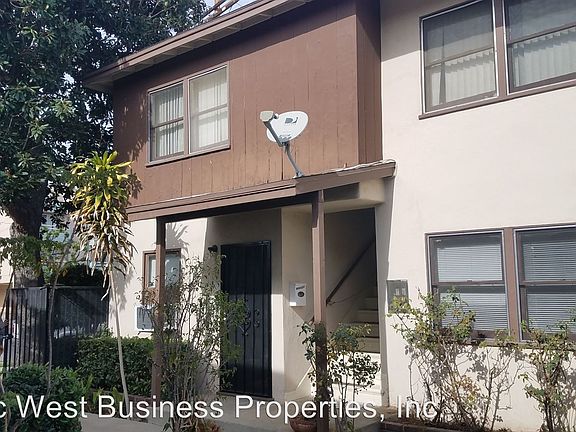 2nd image of 6028 Fulton Ave APT 2