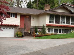 18212 NE 21st St, Redmond, WA 98052