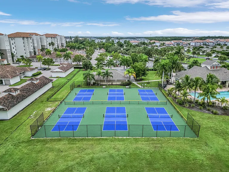Greens Edge at Province Park — Photo 4