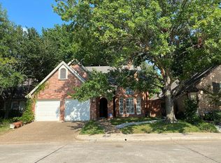 1420 Waterside Dr, Dallas, TX 75218