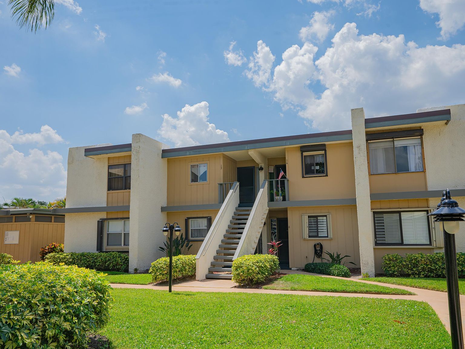 1551 NE 13th Ter 14, Jensen Beach, FL 34957 MLS RX10878564 Zillow