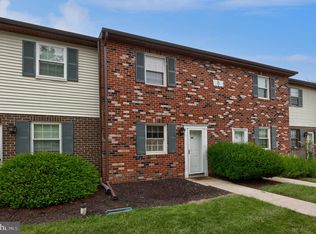 1731 Baron Dr, York, PA 17408