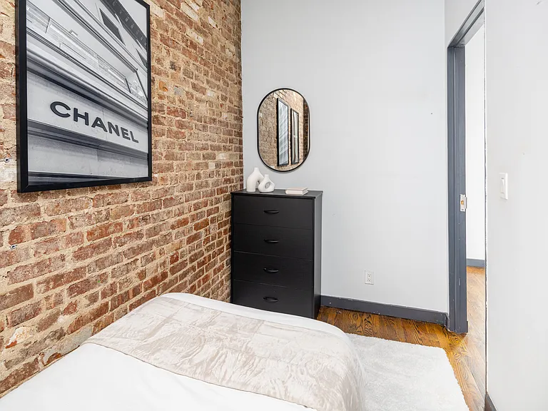 509 E 87th St #4B — Photo 8