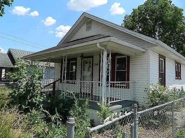 1st image of 708 Buena Ave