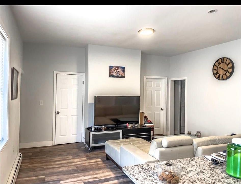 1st image of 164 Bridgham St APT 2