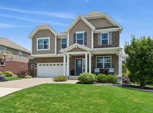 5228 Peterborough Dr, Cleves, OH 45002