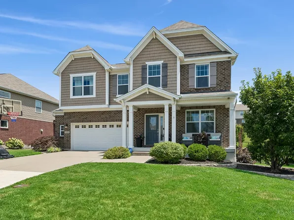 5228 Peterborough Dr, Cleves, OH 45002