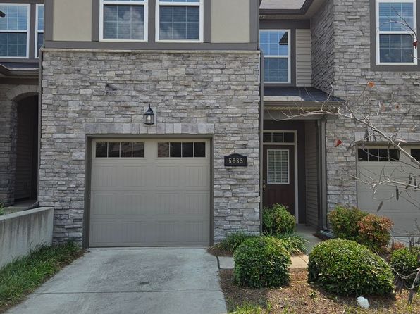 5835 Clan Maclaine Dr